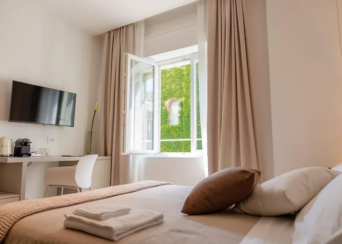 Santa Lucia 4*